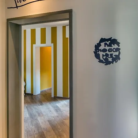 Apartmentsgarda - Residenza Antiche Mura Garda (Verona)