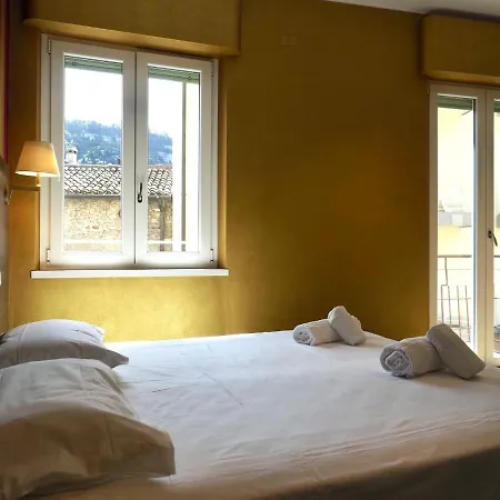Lägenhet Apartmentsgarda - Residenza Antiche Mura