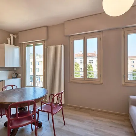 Apartment Apartmentsgarda - Residenza Antiche Mura Garda (Verona)