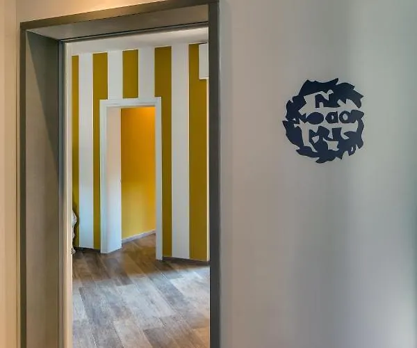 Apartmentsgarda - Residenza Antiche Mura غارْدا